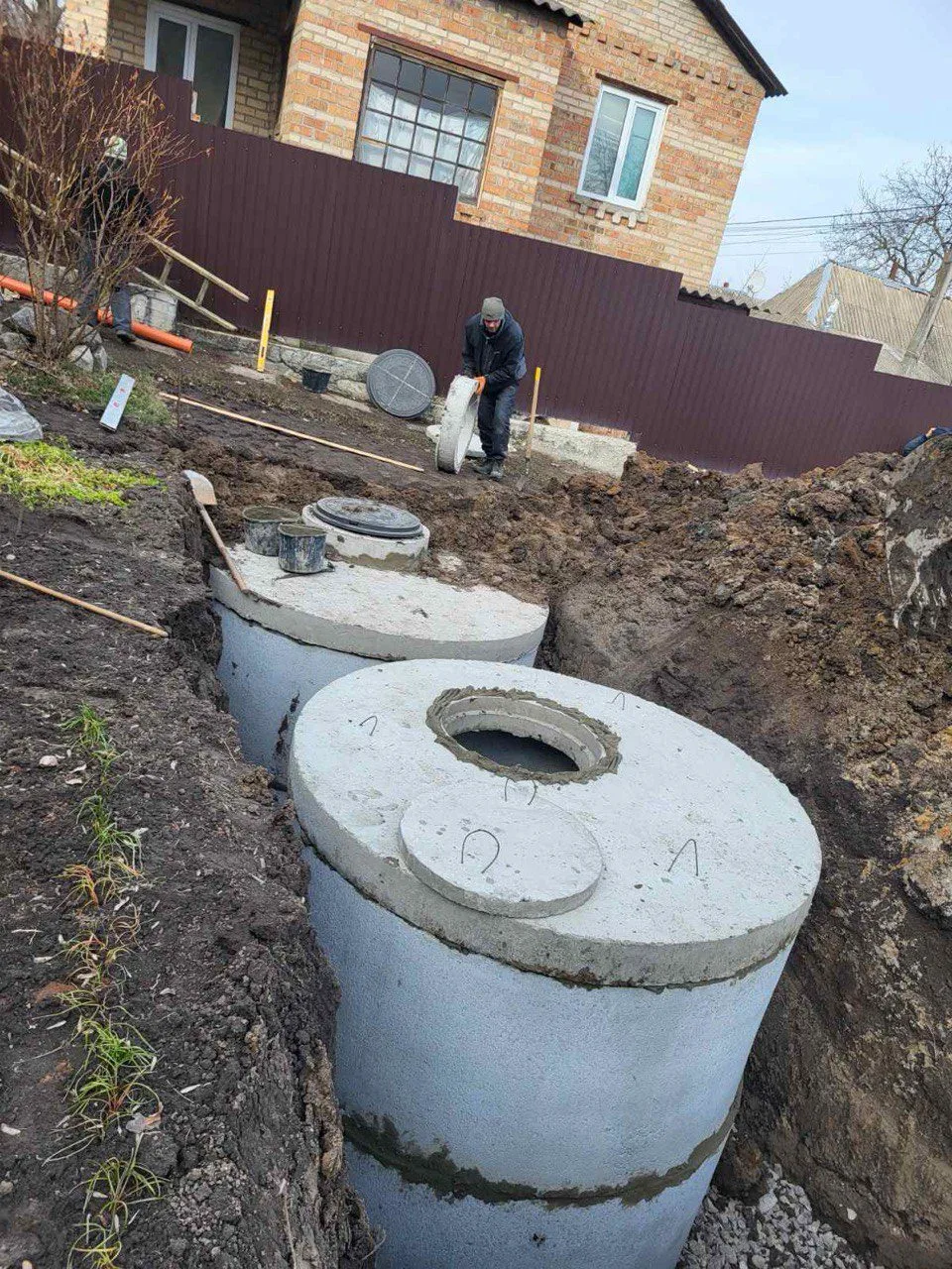 Монтаж септика в місті Вишеньки